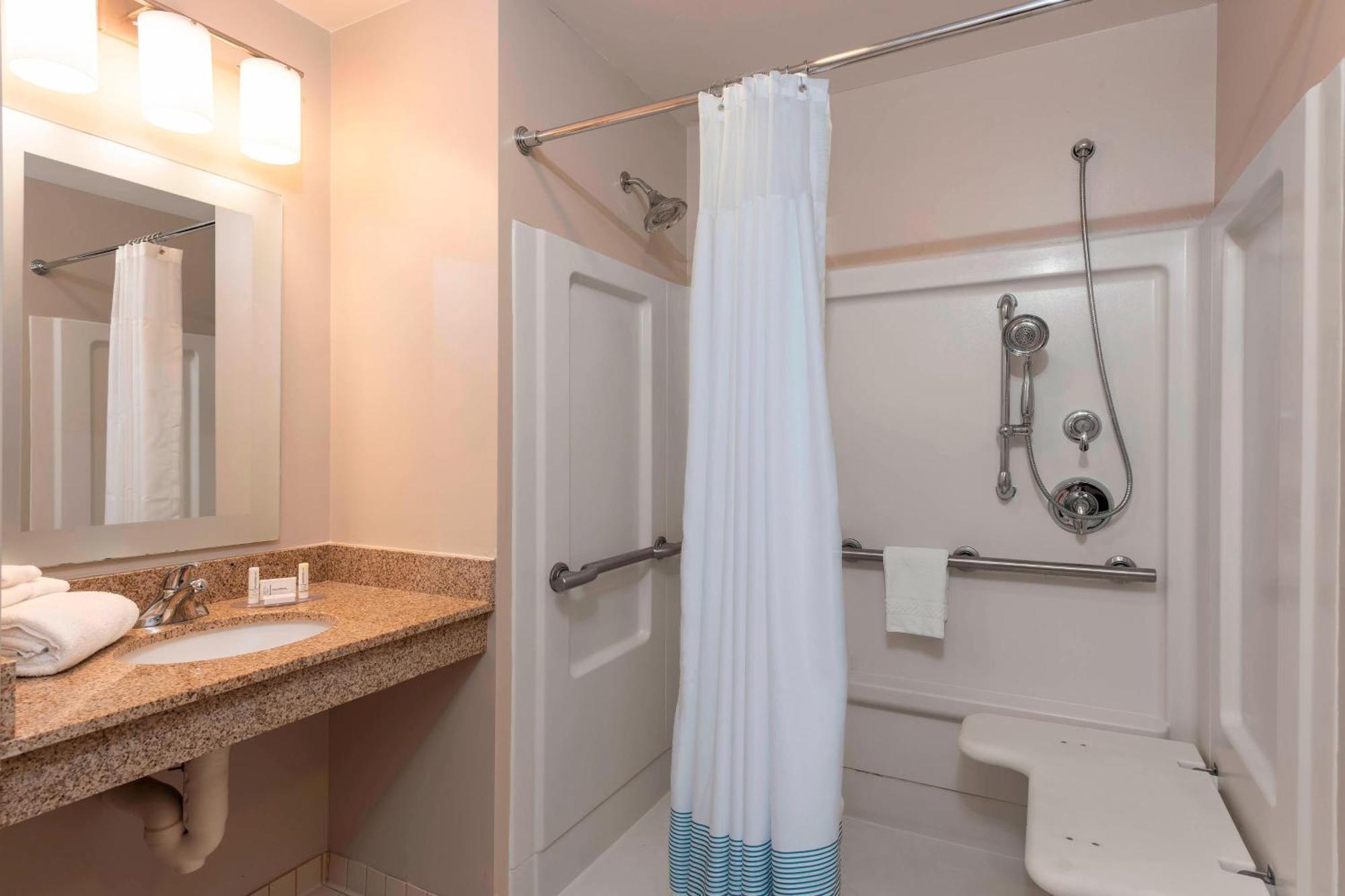Towneplace Suites Fort Wayne North Ngoại thất bức ảnh