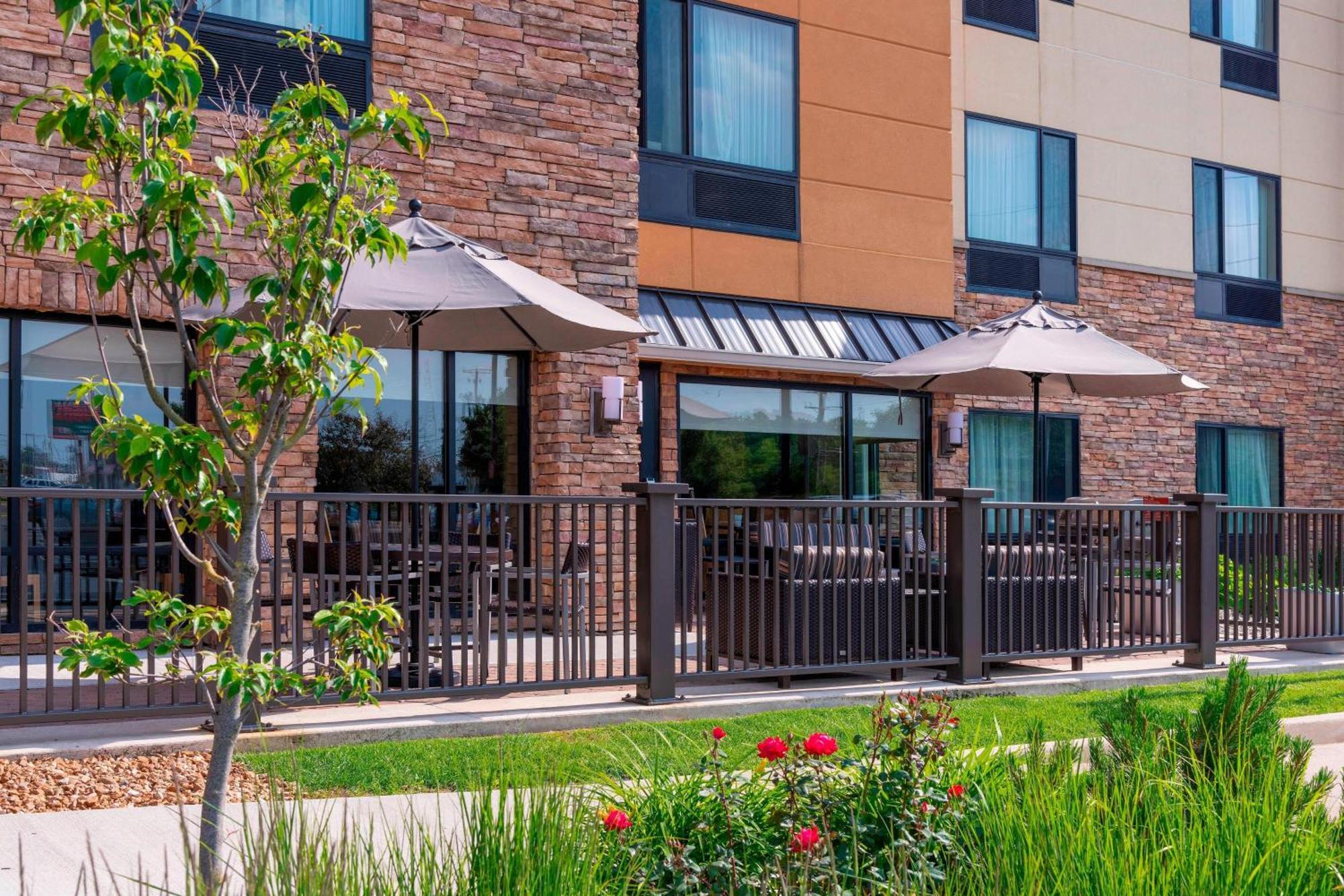 Towneplace Suites Fort Wayne North Ngoại thất bức ảnh