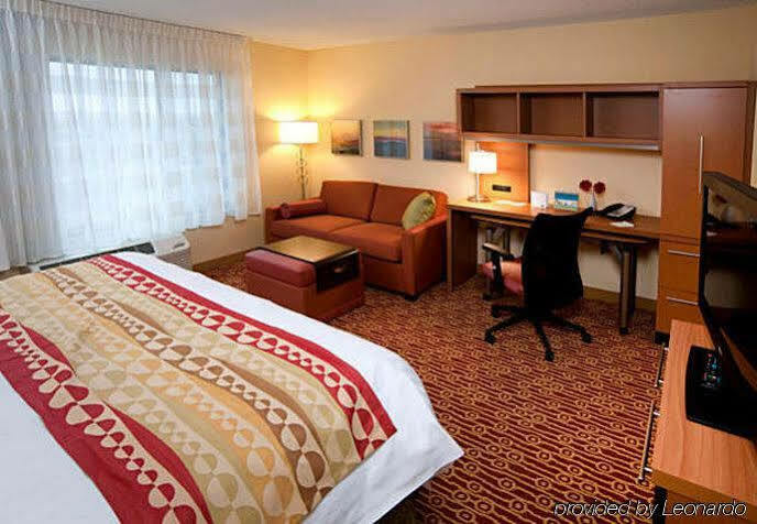 Towneplace Suites Fort Wayne North Ngoại thất bức ảnh
