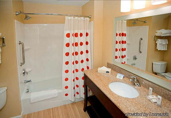 Towneplace Suites Fort Wayne North Ngoại thất bức ảnh